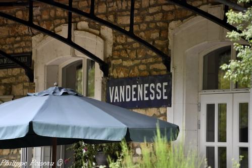 Ancienne gare de Vandenesse Nièvre Passion