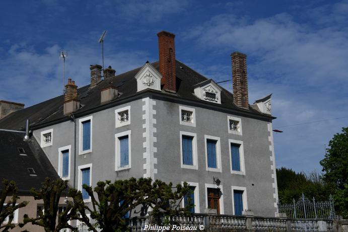 Ancienne pharmacie de Châtillon en Bazois