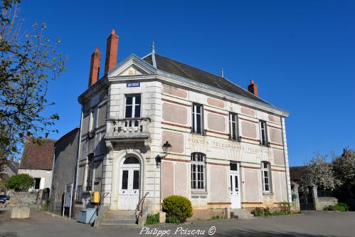 Ancienne poste de Saint Révérien un patrimoine