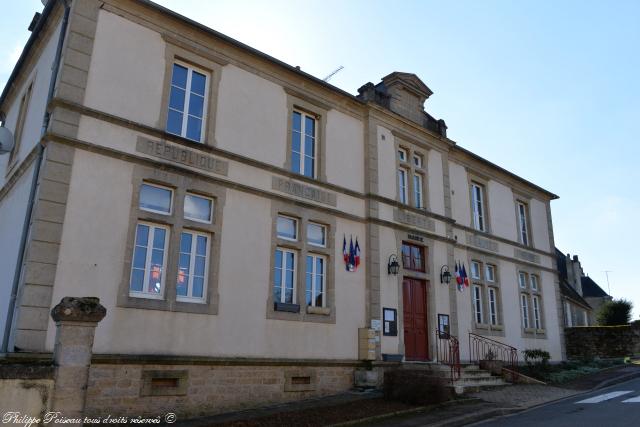 Ancienne école de Champlemy