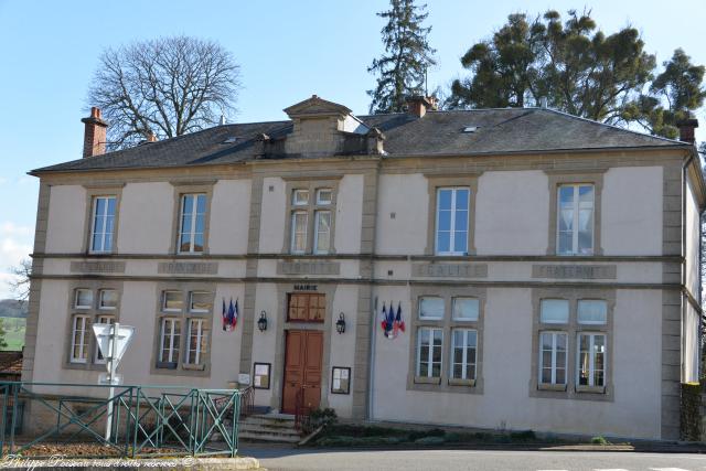 Ancienne école de Champlemy un patrimoine