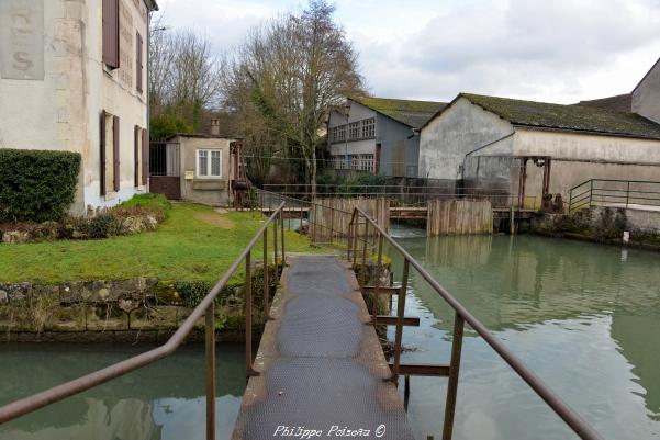 Barrage à aiguilles de Clamecy