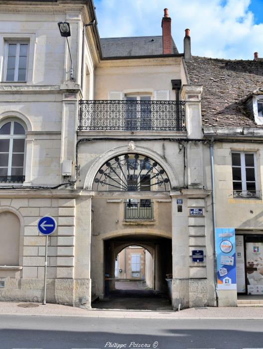 Hôtel de Vertpré de Nevers un remarquable Hôtel