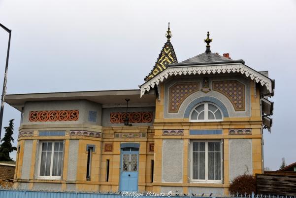 Belle maison de Coulanges Les Nevers