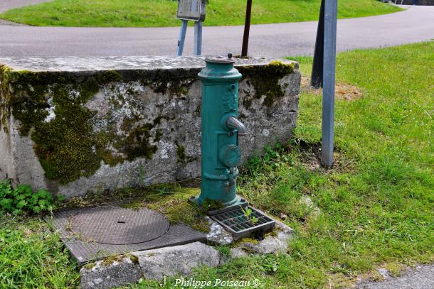 Bouche d&rsquo;arrosage et d&rsquo;incendie de Lormes un beau patrimoine