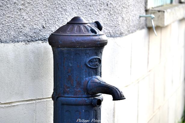 Bouche à incendie de Corbigny