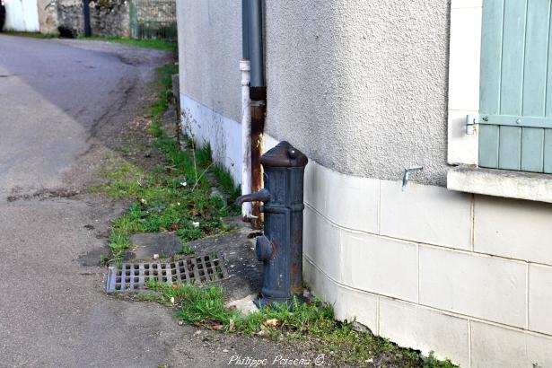 Bouche à incendie de Corbigny