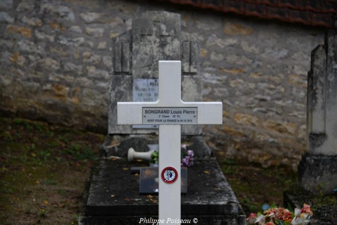 Carré militaire de Champvoux