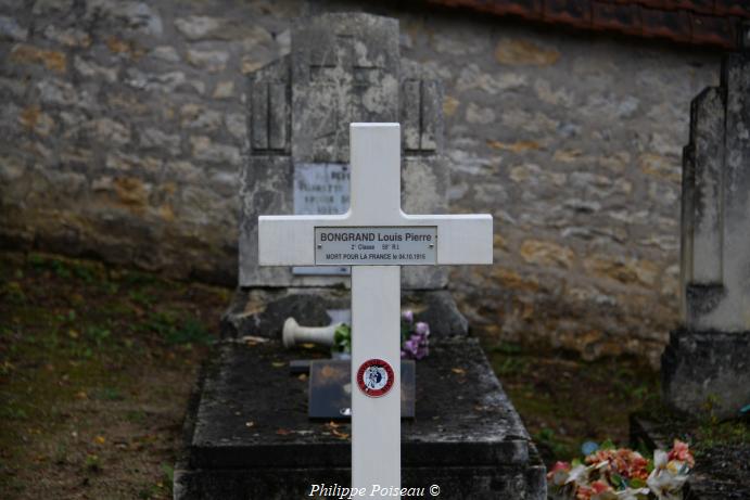Carré militaire de Champvoux