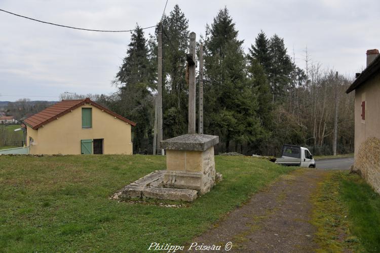 Crucifix de Chevenon un patrimoine