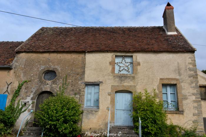 Corbigny sur le chemin de Saint-Jaques de Compostelle