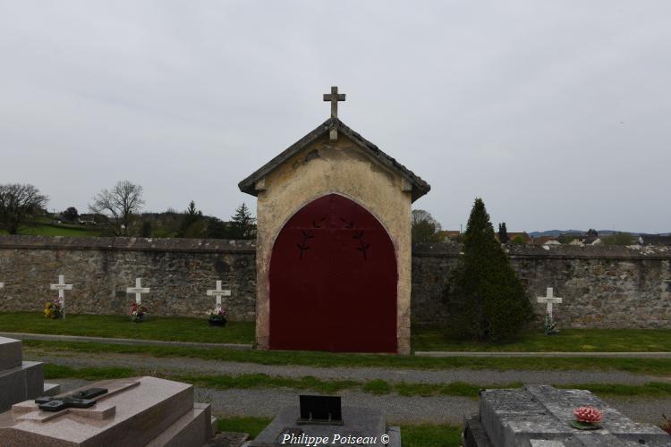 Chapelle ardente de Luzy 