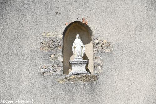 Vierge de l'édifice Nièvre Passion