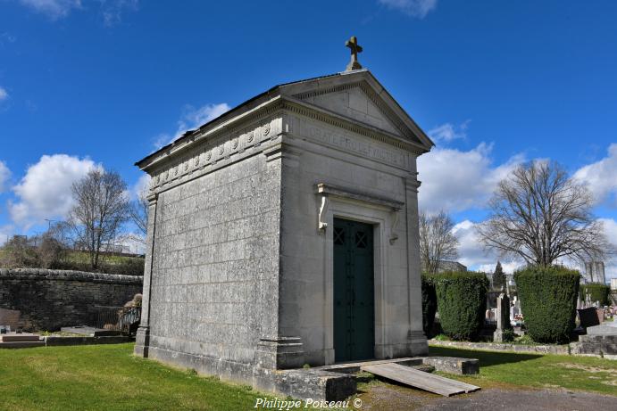 Chapelle funéraire de Clamecy un beau patrimoine