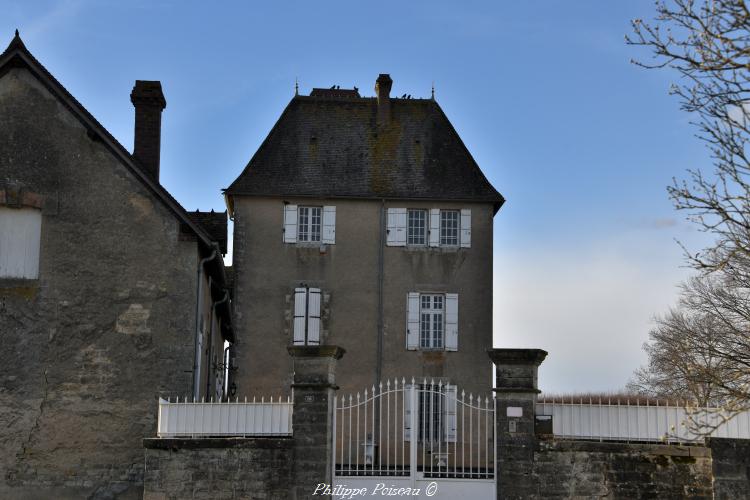 Le château d'Achun