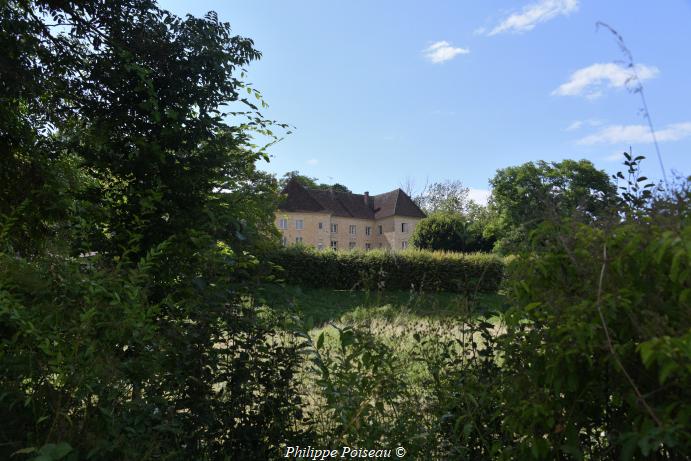 Le château d'Agriez