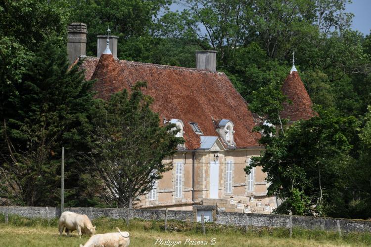 Château de Bazarnes un beau patrimoine