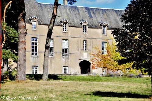 Château de Mouron-sur-Yonne Nièvre Passion