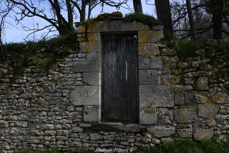 L'ancien château de Saint-Laurent-l'Abbaye