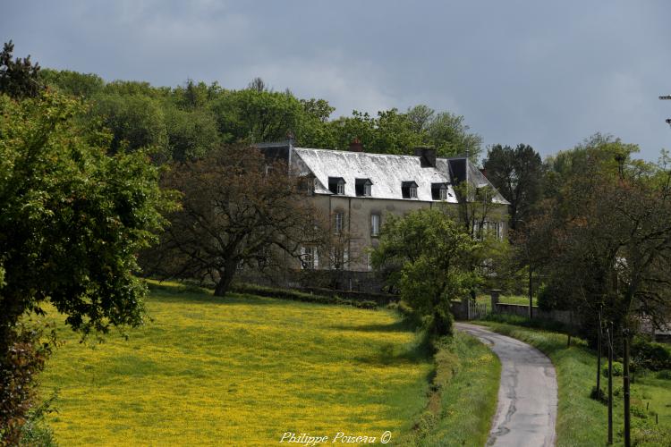 Le beau manoir de Selins