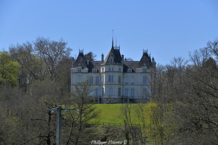 Château de Châteauvert un beau patrimoine