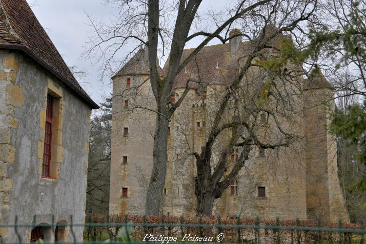 Château de Chevenon un remarquable patrimoine