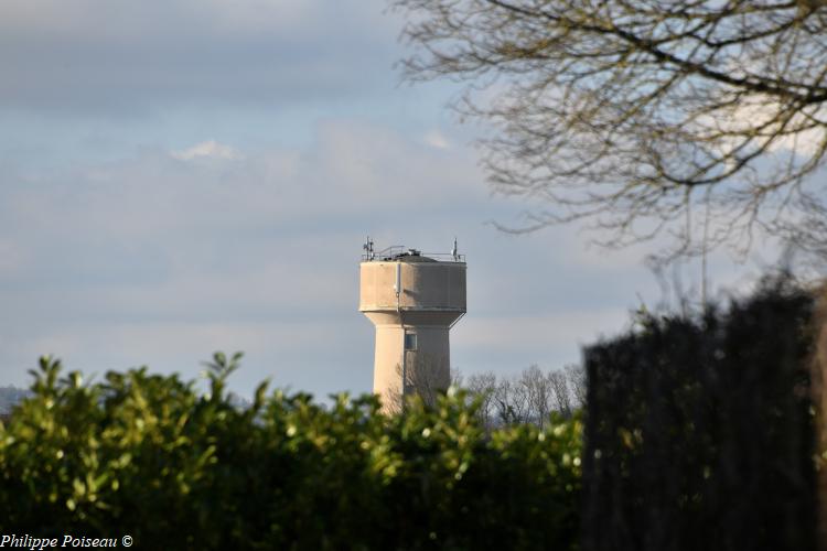 Château d'eau d'Entrain sur Nohain