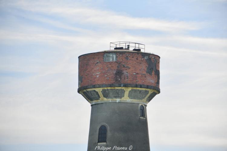 Château d'eau de Châtillon en Bazois 