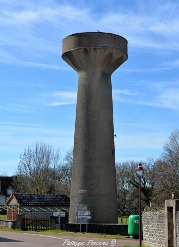 Château d' eau de Pazy