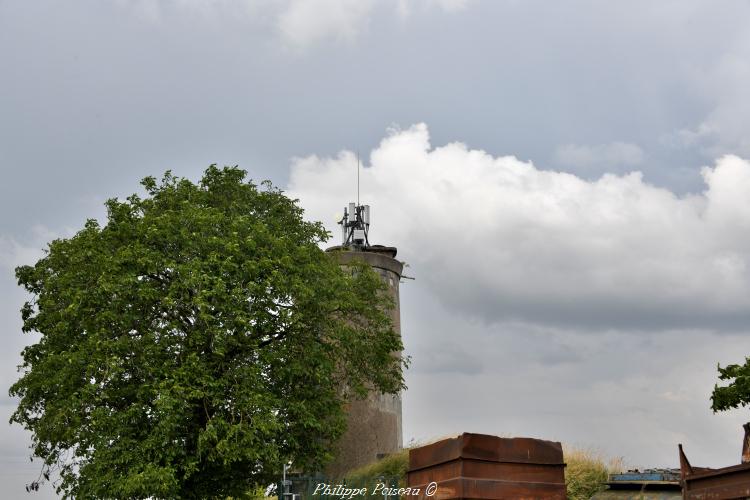 Ancien château d'eau de Villiers-le-Sec