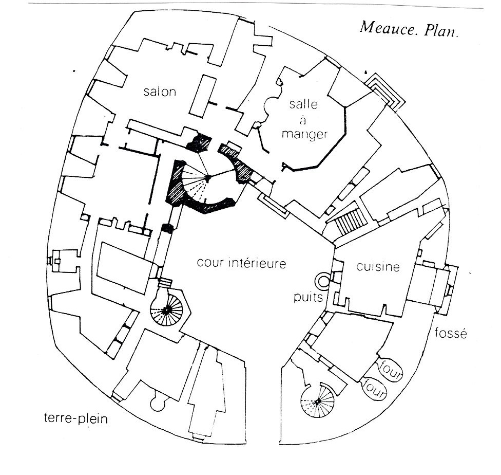 Cette image a un attribut alt vide ; le nom du fichier est Chateau-medieval-Meauce.jpg