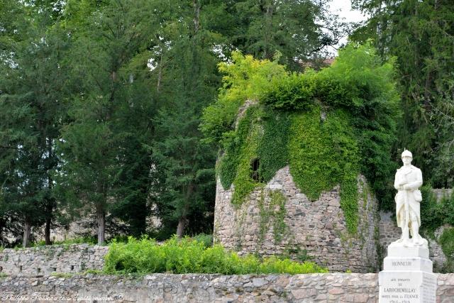 Château fort de Larochemillay