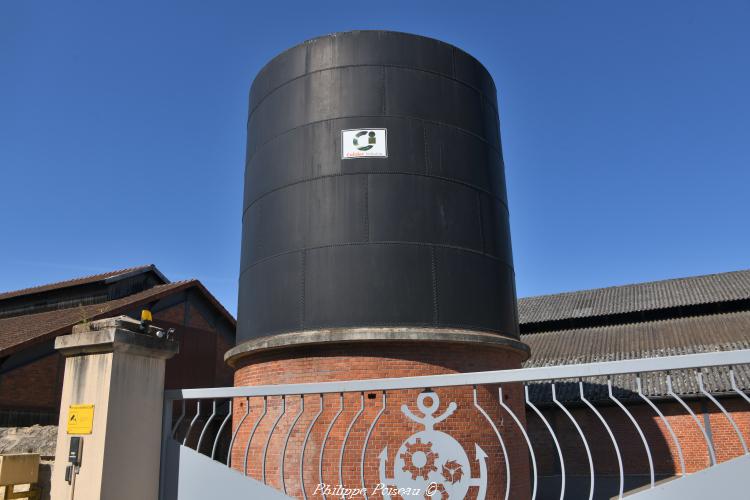 Château d’eau des anciennes aciéries un beau patrimoine