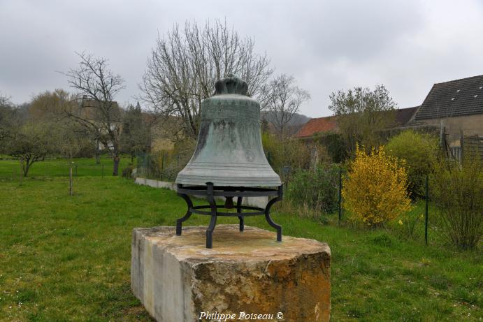Cloche de l'église d'Asnan