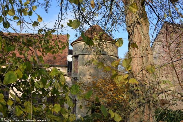 Colombier de Dompierre sur Héry