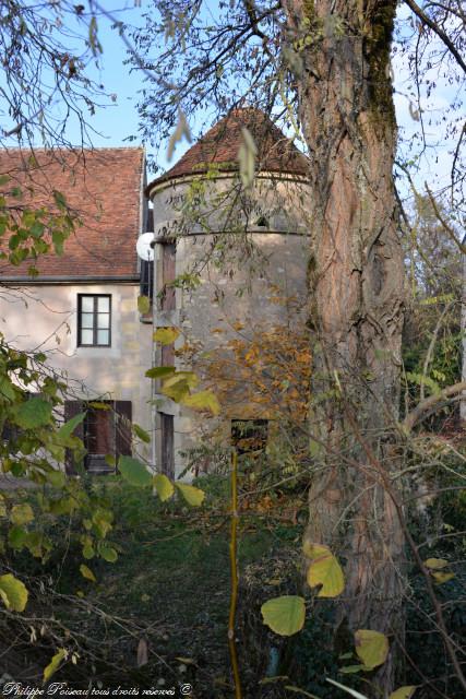 Colombier de Dompierre sur Héry