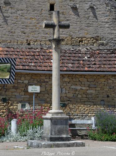 Croix d'Olcy Nièvre Passion