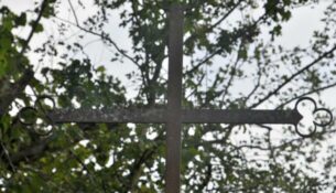 La Croix de "Le Beuvron"