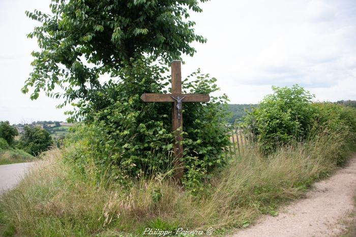 Crucifix de Boux Dessous 