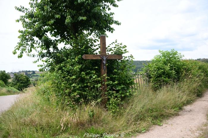 Crucifix de Boux Dessous 