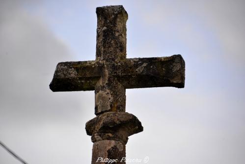 Croix de Chalaux Nièvre Passion