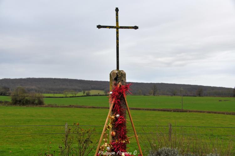 Croix de carrefour de Champlemy