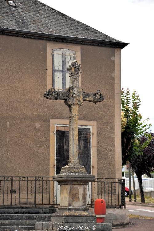 Croix de Corbigny