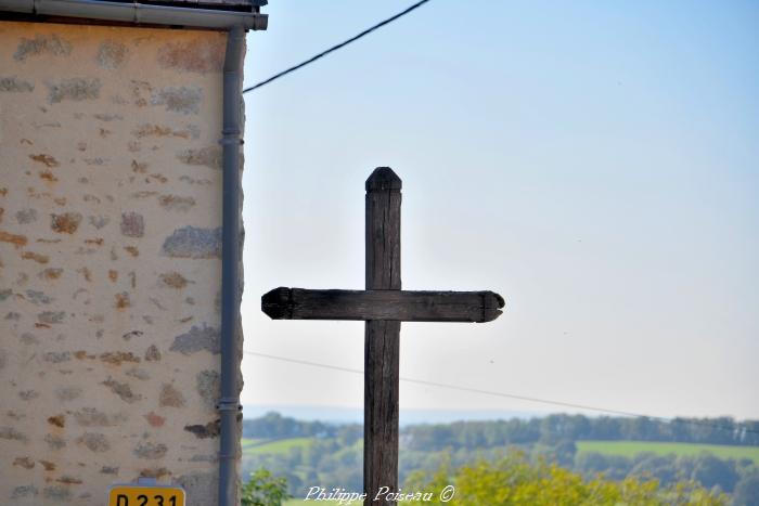 Croix du carrefour de Dun sur Grandry
