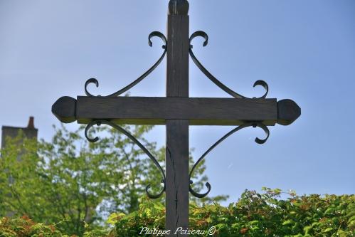 Croix de Frasnay Reugny Nièvre Passion