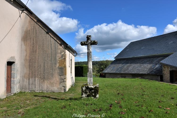 Croix de Gien sur Cure