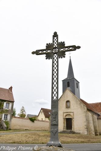 Croix monumentale d'Isenay