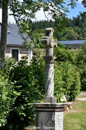 Croix de L'Huis Vacher Nièvre Passion