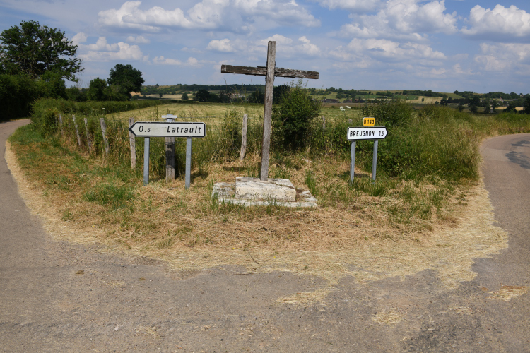 Croix de Latrault