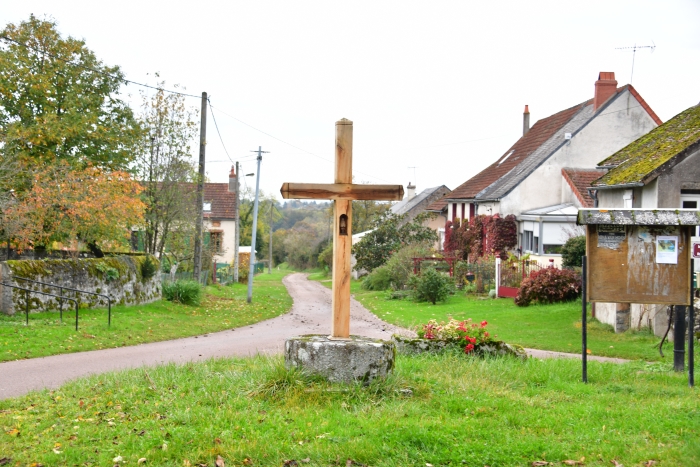 Croix de Maré le Bas un beau patrimoine vernaculaire